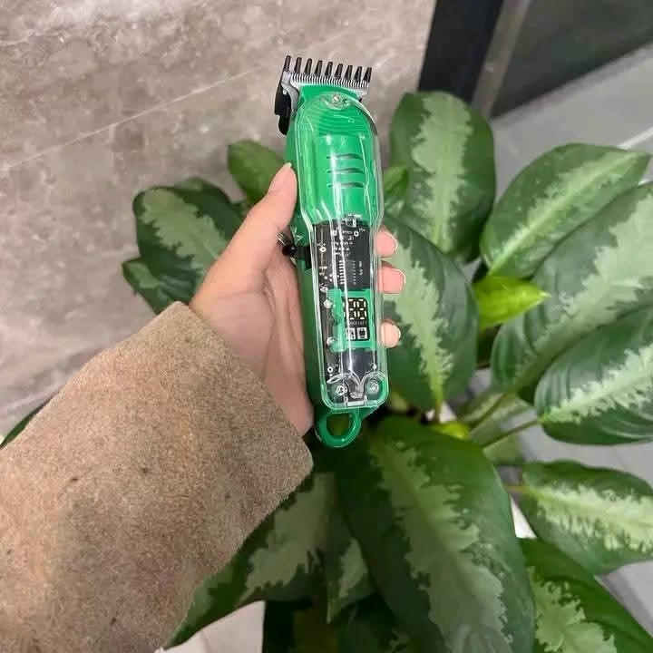 مكينه حلاقه فوووول شحن شفافه شحنها يطول 3 ساعات
 سعرها 10الف🚨🚨🚨
متوفر بكميات كبيرة جديدة بالباكيت 📦📩📩🚙 وتوصيل  لجميع أنحاء العراق 🇮🇶


**إذا كنت صاحب هذا الإعلان وتريد حذفه لأي سبب، رجاءا أرسل رسالة إلى الدعم الفني**