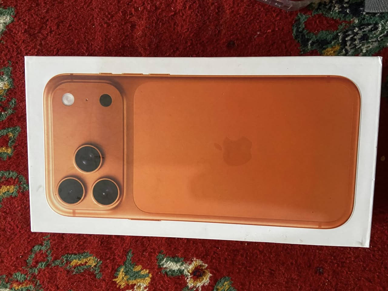 ‏￼ ‏سلام عليكم ‏جهاز iPhone ‏كوبي  جهاز طبق الأصل    ‏للبيع العنوان مدينة الصدر ***********￼￼￼. السعر 200 ￼
