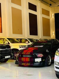 موستنك موديل 14 ماشيه 80 الف صبغ حزام كشف 6 سلندر مكينه كير تبريد مكفو...