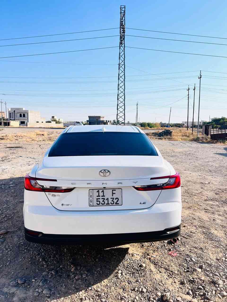 سلام عليكم البيع سياره كامري موديل ٢٥ هايبرد امريكي صبغ قطعتين سياره فول موصفات عده تنته كير محرك شرط سياره كلها شرط  مكان العلم *********** سعر. ٢١٥ وبيه مجال قليل
