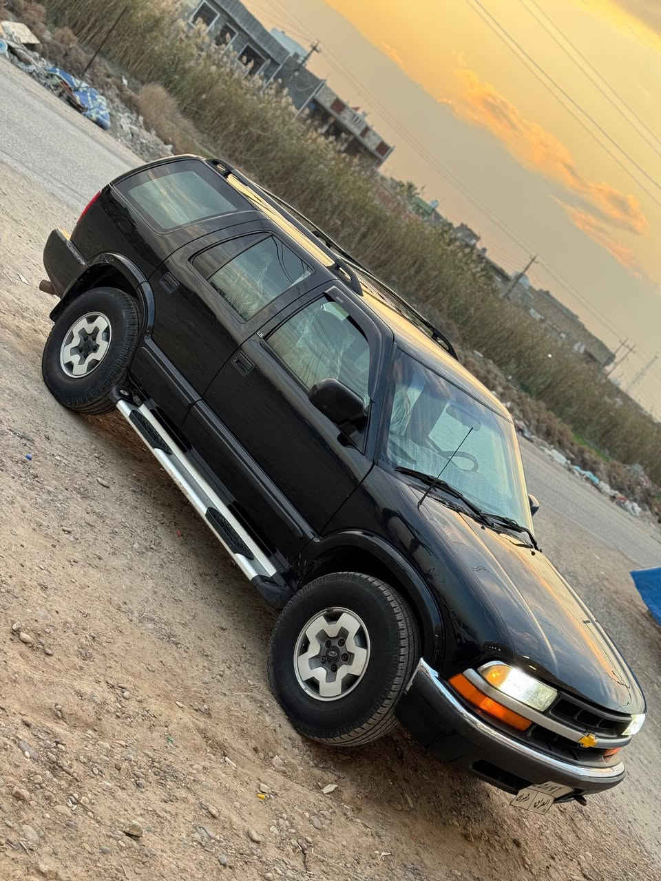 بلايزر موديل 2003 فول مواصفات LS معروفة سيارة كفالة عامة ماشية 130الف حقيقي سيارة مال بيت استخدم قليل صدر امامي خلفي جديد تخم تاير جديد تبريد وتدفئة شغالة فول سيارة 🚗 مابيها نقص ادامة عامة مسويلها حتئ منضونة بانزين جديدة سعرها 78ورقة مكان  بغداد جسر ديالئ القديم يم الزعفرانية رقم 📱 الهاتف *********** اتصال و وتساب
