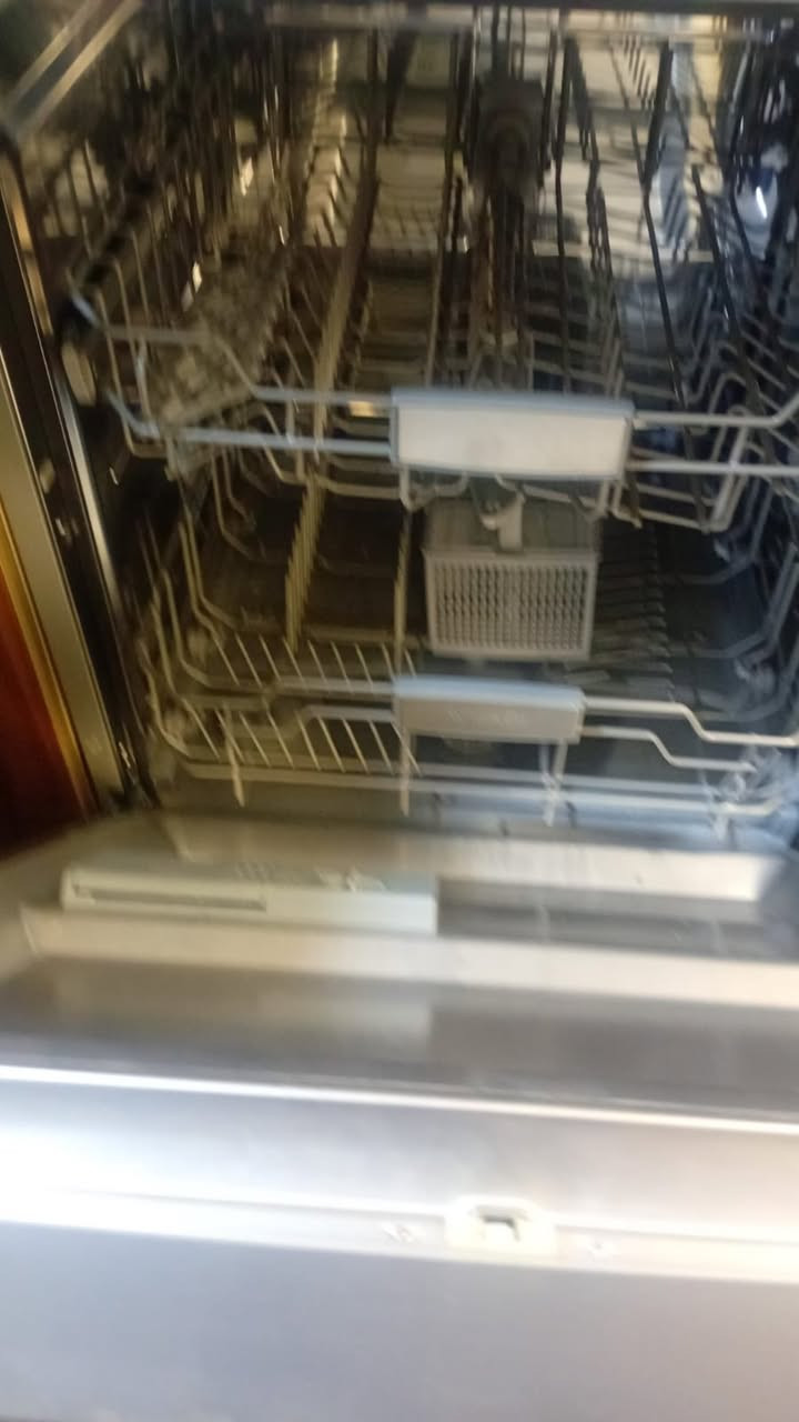 غسالة صحون نوع وادي. السعر٦٠٠
بغداد مجمع الزهور 
***********
