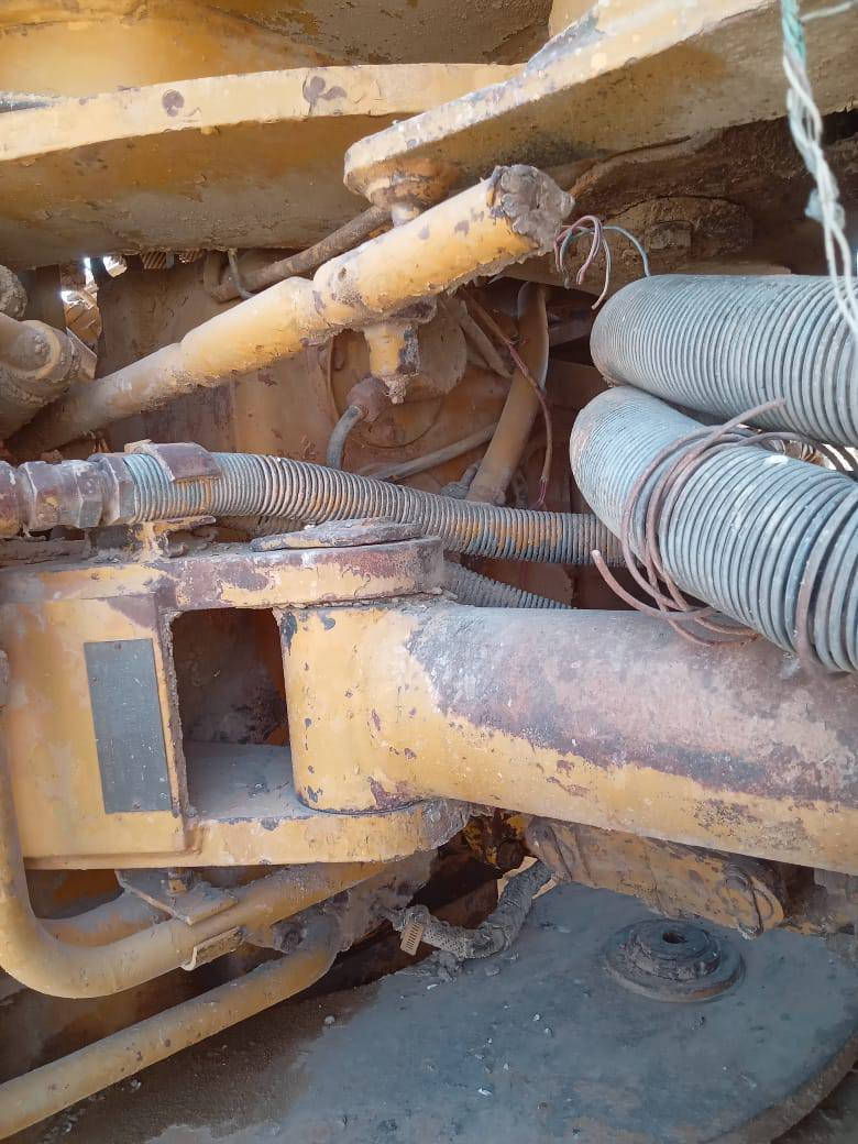 السلام عليكم موجود عندي كير شفل ٧٠ شغال وموجود اكسل شفل ٧٠ وموجود تركم كلهه للبيع مال تفصيخ واسعار جو لسوك وياله حجم ٨٠ شرط نضاف للبيع ليريد يشتريهه يتصل الرقم ‏‪***********‬‏
