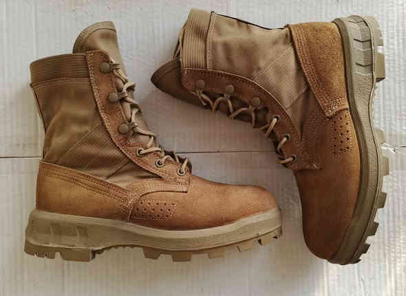 بليفل امريكي اصلي غير مستخدم
قياس ٤٠ السعر ١١٠ الف 
***********
