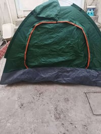 خيمة • بهذا الشكل • ١٠