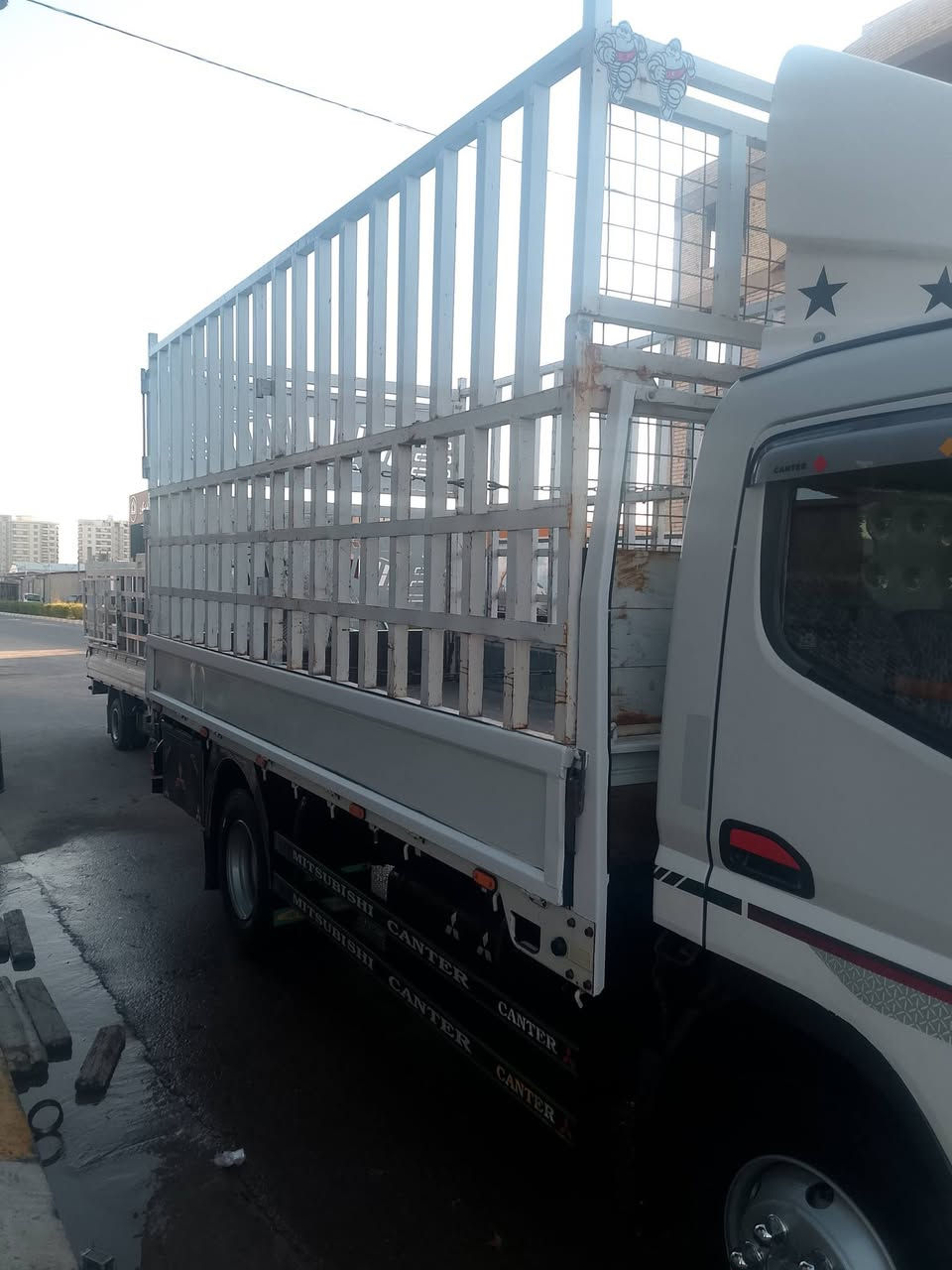 سلام عليكم كنتره 2009 مكفوله كفاله عامه كير ومكينه واكسن وشاصي وتخم تاير وتبريد ويه السويج سياره جاهزه عله اخر حبايه رقم انبار بسمي تحويل ثاني يوم سياره جاهزه السعر 175 وبيه مجال الشراي مكاني الانبار فلوجه شراي يتصل وبي خير ويدلل ***********
