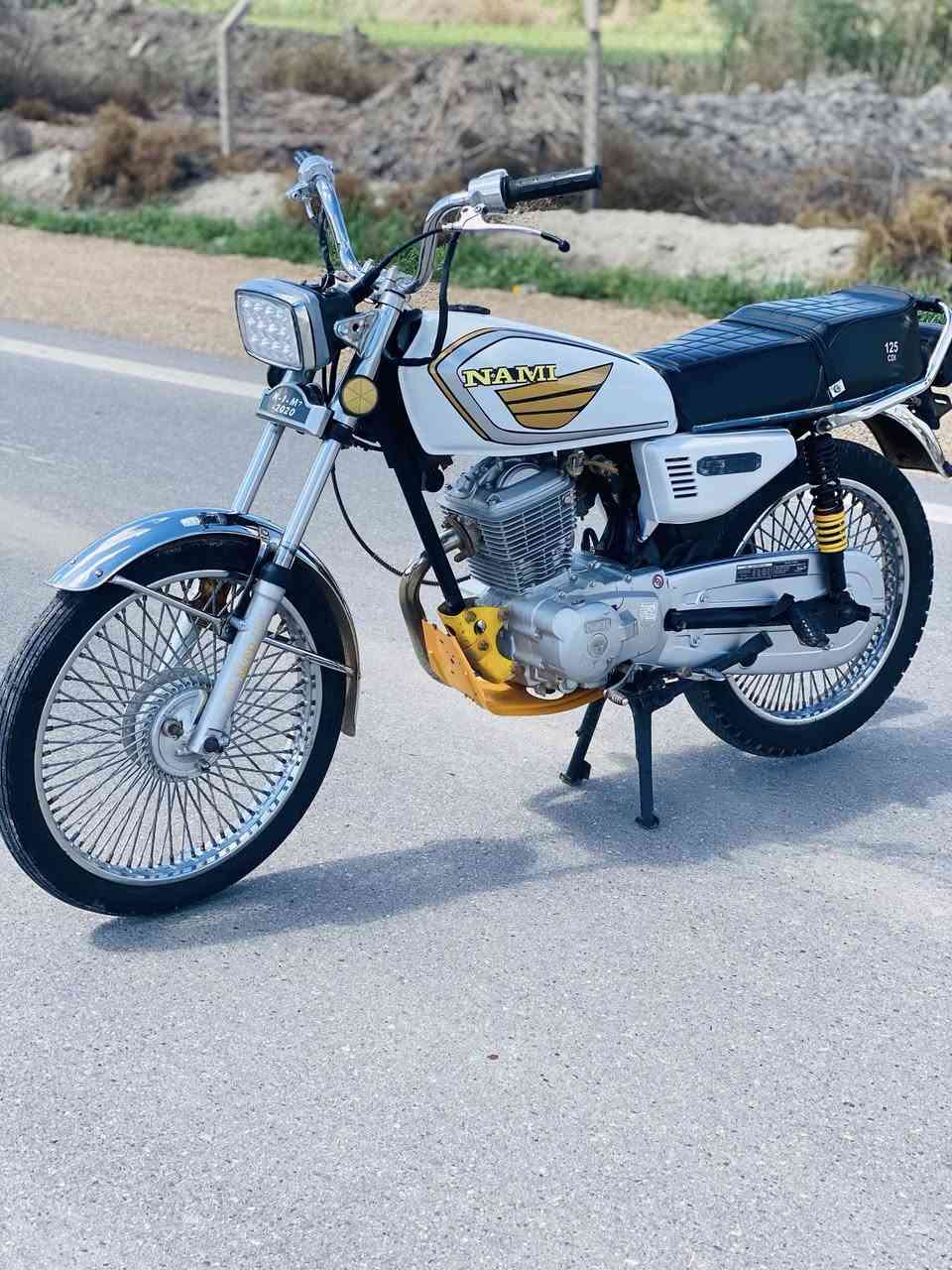 نامه ٢٠ اوراق اصولي مكينه مكفوله كهربائيات شغاله السعر ٥٥٠ مكانها قضاء النصر  ***********
