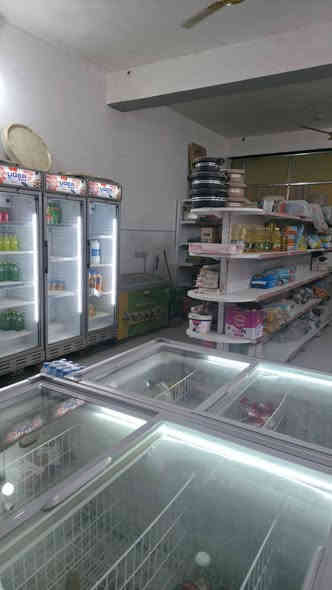 غراض اسواق للبيع ديالى المقدادية شهربان ***********
رفوف وعارضات عمودية وعارضات سطحية وكاشير
