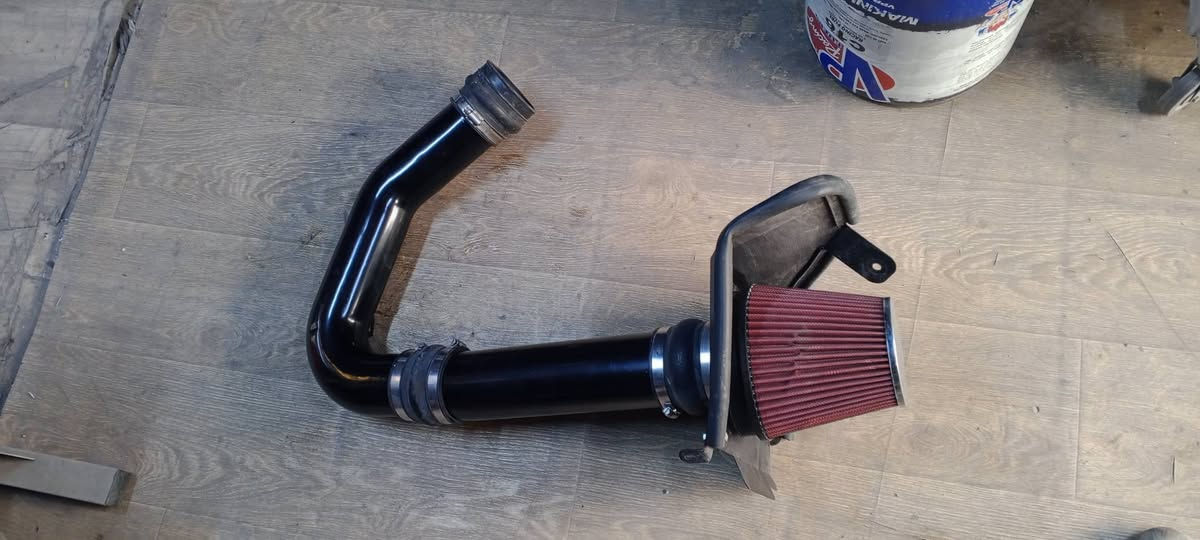 غراض موبار 
ويل دايتونا اصلي 
ثلاجه 6400
شوت موبار وكاله 5700.6400
شوته jlt 5700
شوته 3600k&n
سبير طوارئ
فجوج  برومبو4 بستم امامي خلفي 
فلنجات برومبو امامي خلفي 
ستيرنات srt 2014 وكاله
ستيرانات عادية 
حلوك صالنصه كورسا
جوينات شوته 6400 srt
اويل برثر 
كاج كان بلت سلفر 
ستيرن كاربون rpm بس ضايع obd
اي استفسار ***********
مكاني نفق الشرطة
