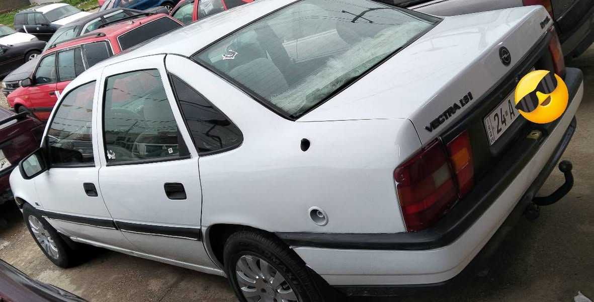 فكترا حجم 18 
كير ومحرك شرط 
كير عادي 
دعم مابيها فقط بخ جمالي
رقم وسنوية جديد
السعر 43
***********
***********واتساب
العنوان دهوك دوميز فايدة سميل, دهوك
