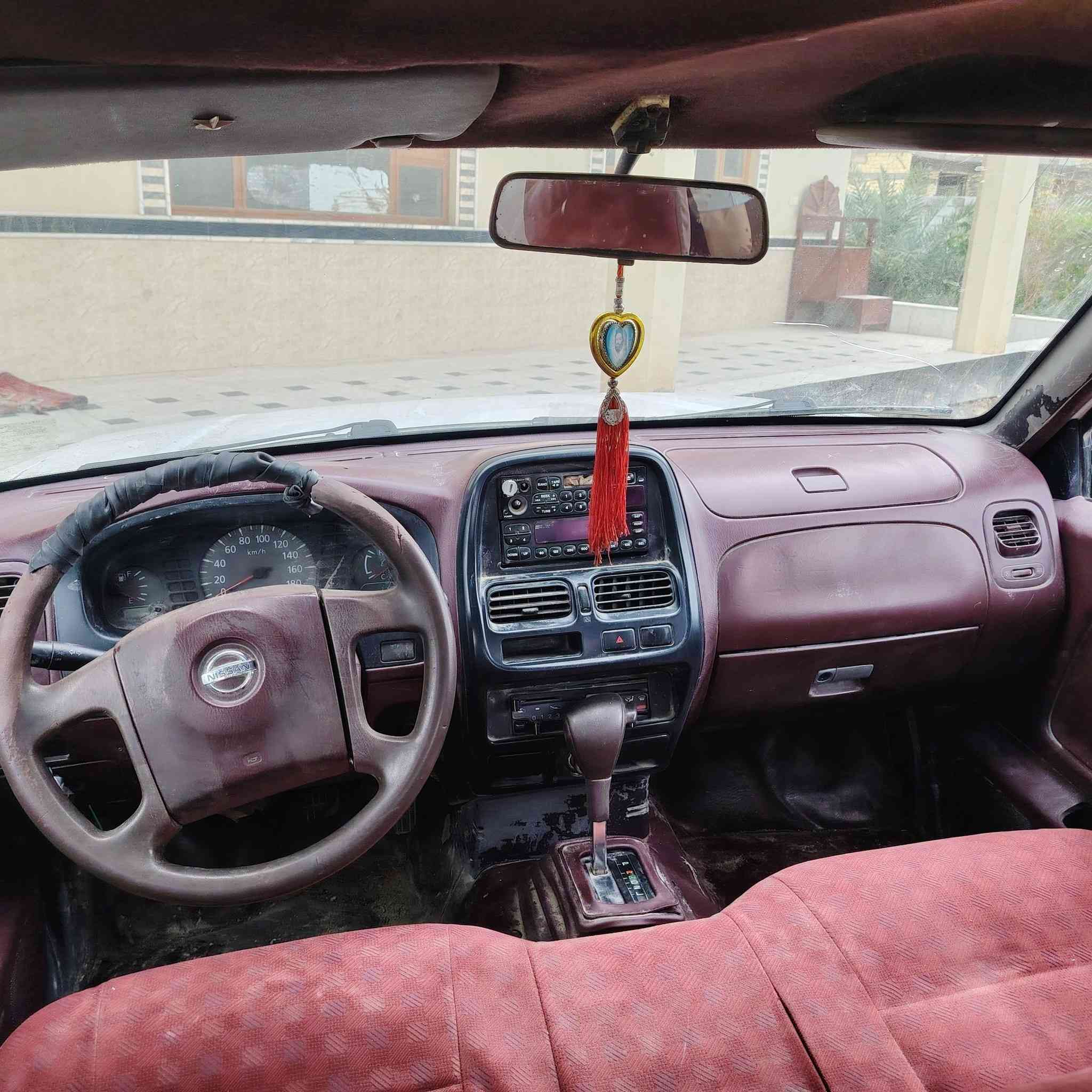 سلام عليكم نيسان مديل ٢٠٠١ تحويل ثاني يوم للاستفسار علا الرقم *********** مكان ذي قار سوق الشيوخ
