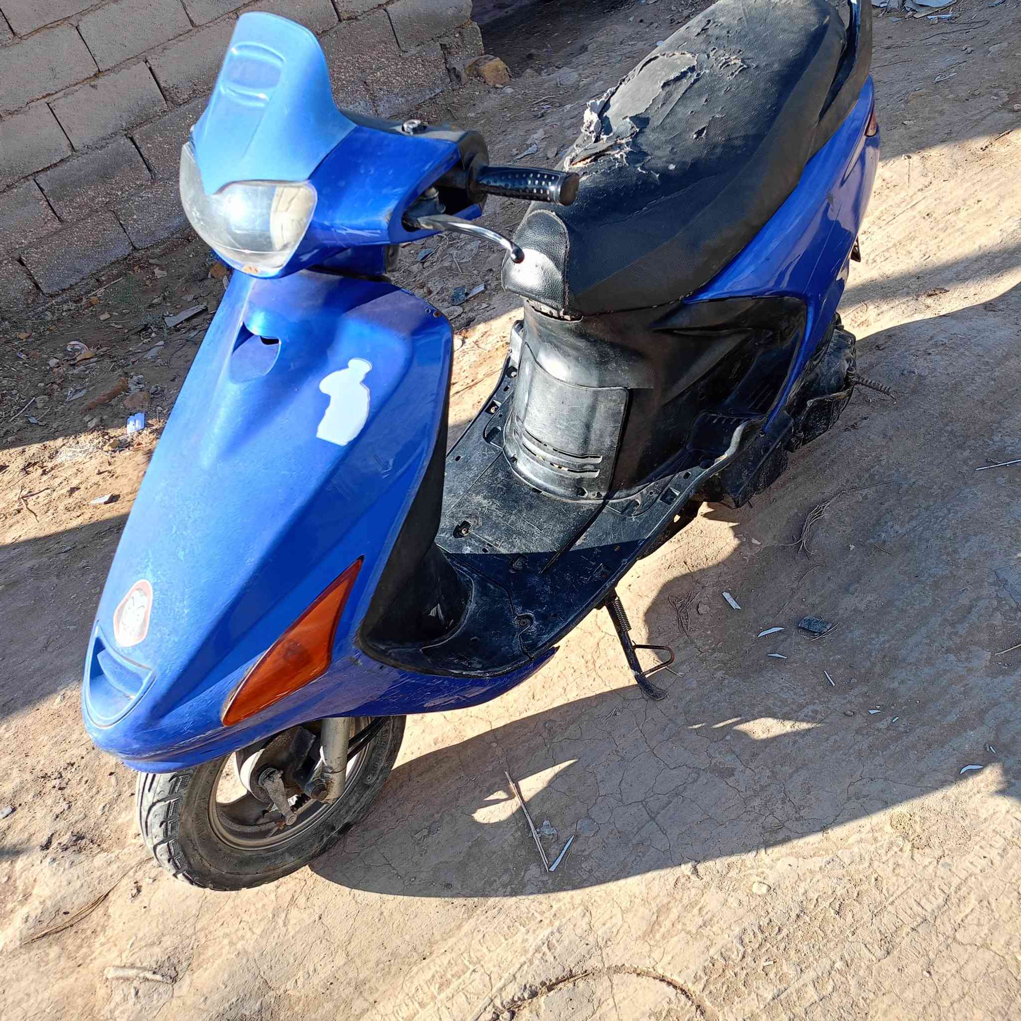 سلام عليكم دراجه فراشه تخبل مكينته ناعامه شلع او معدل خير من الله السعر 350 مكاني بابل جسر بته ***********
