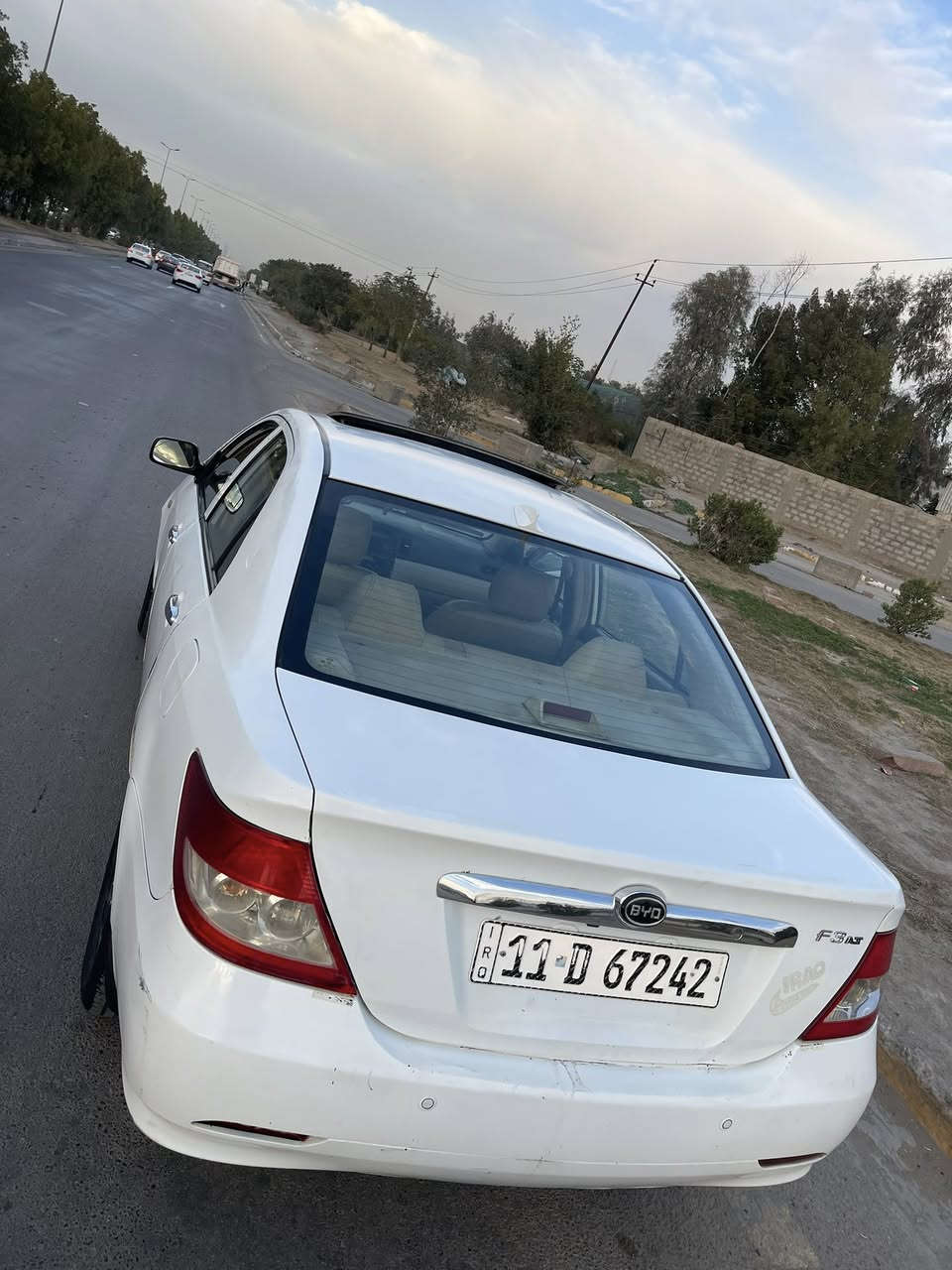 اسلام عليكم بيوايدي f3 موديل 2013 السياره باسمي تحويل ثاني يوم  ابلاديه بدون ضربه كهربائيات بلاديه مابيها اي نقص السياره تبريد تدفئه شغالات سعر ٦٥ وبيها مجال رقم ***********
