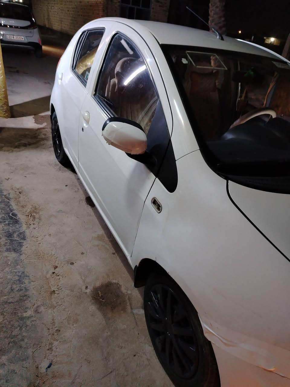 السلام عليكم
باندا 2013 للبيع سياره جاهزه كهربائيات تبريد كامره 
السياره بسمي رقم  بغداد 
السعر 50 وبيه مجال للاستفسار الاتصال عل الرقم ***********
