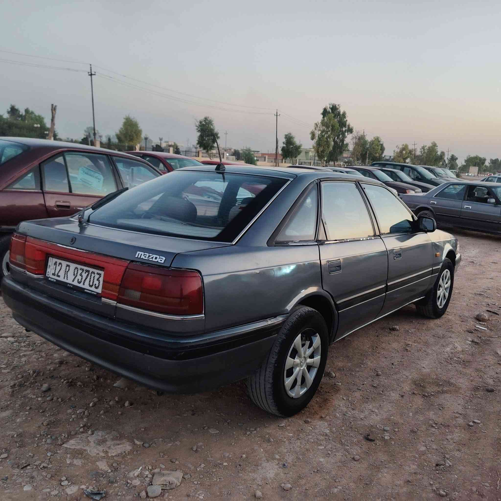مازده موديل 1991 مصبوغه جماليه بدون معجون 
رقم نينوئ 12 تحويل من شرعي
محرك كير شرط كهربائيات كلها شغاله تايرات باتري كله جديد
سعر 32 بي مجال مكاني تلعفر
*********** 
***********
***********
