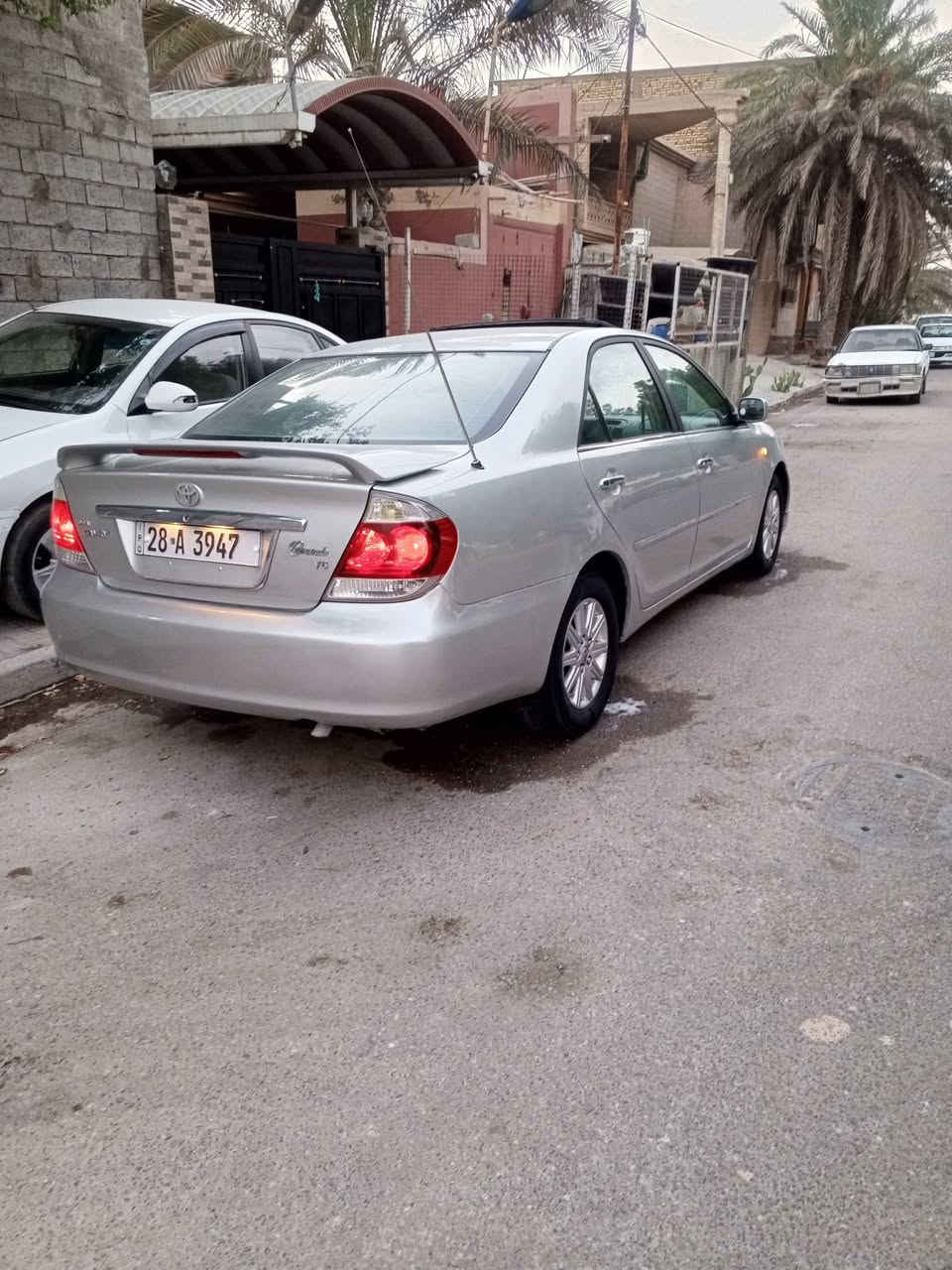 السلام عليكم اخوان 
سيارة للبيع 
كامري 2006 خليجي 
كراند V6 ستة سلندر
فول موصفات فتحة بردة خلفية جلد تحكم كراسي صوبين ايرباك حتى بل كشنات خمسة ويل كب تحكم بل ستيرن يتحكم بل قراءة مال عداد البنزين مسجل بلادي بلوتوث تحكم تبريد بيانو مثبت سرعة تبريد قطعتين تحكم لايت وبعد بيها هواية موصفات تبريد تدفائة كلة شغال
السيارة مصبوغة عام شرط بس للجمالية وعلى الفحص اكفله الك من اي ضربة وصورها قبل الصبغ موجودة
رقم نجف رباعي ستوة مسوي باسمي 
المكان نجف 
والسعر 105
الرقم ‏‪***********‬‏
