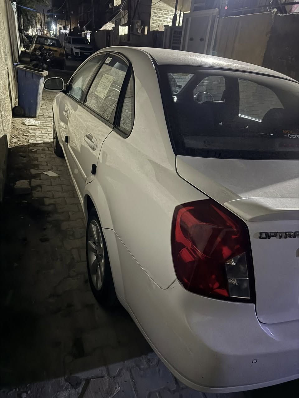 السلام عليكم اوبتره موديل ١٢ ماشيه ٧٤ سياره كلهه على وضع الشركة تايرات وكاعيات الشركه بيهه سياره جديده احلى من الصور وماحاجه احجي عنهه بسمي سياره بغداد عنوانهه صار بيهه بين الباب الخلفي والجاملغ كلير اثر دحكه بسيطه سعرهه ١٠٠ شده وبيهه مجال حك جيتك استفسار 📞 ***********
