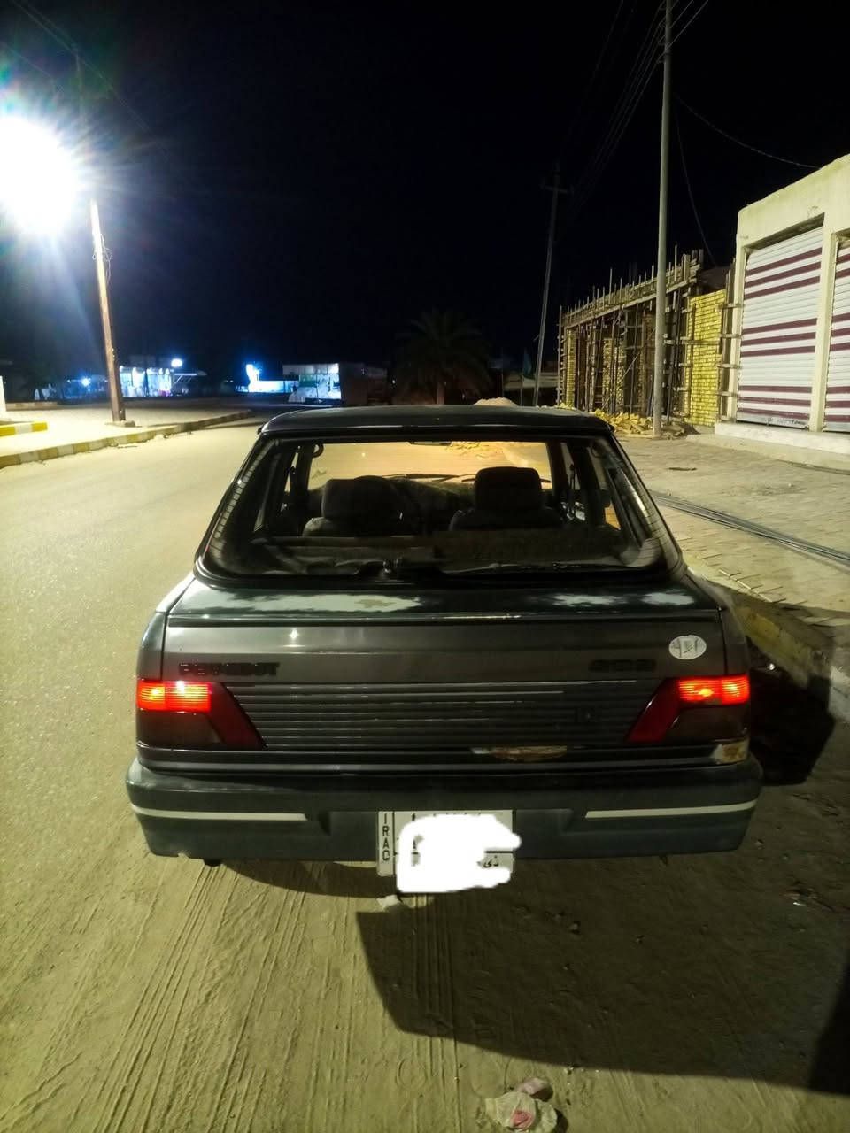 سلام عليكم بيجو فرنسي للبيع موديل 1993حجم 309 تحويل مباشر رقم ذي قار سنويه ال27 سيارة جاهزة حداديه جديده تايرات جدد كامله سيارة بدون صبغ بلاديه محرك بلادي 4سلندر كير عادي سعره 35 مكاني ناصريه ناحية الفضليه ***********

