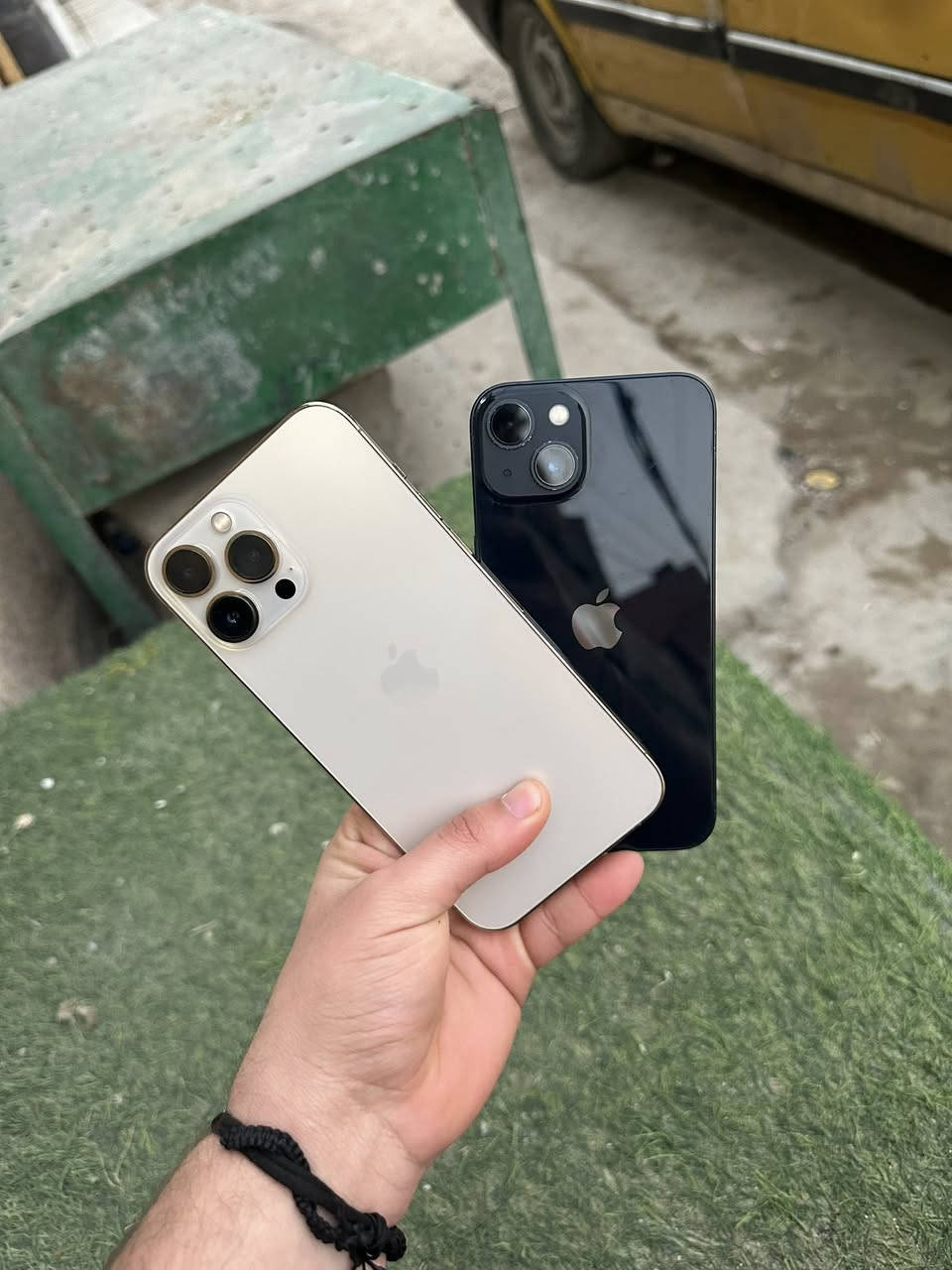 اجهزه عدد2
الأول 13برو ماكس

ماستر شرق اوسط 

256بطاريه100مستبدل تفصيخ

الون الذهبي كله شغال كامرات ✅اتصال ✅سيمكرت✅فيس ايدي ✅كله شغال بدون عطل وين متريد تفحص قطعه نضيفه ومرتبه 

تجي تفحص لحدً ماتمل شرط 

شاشه 3خيارات مستبدل شرط تفصيخ وين متريد تفحص الجهاز زلغ مابي ومكفول من العطل 

السعر;490وبي مجال بسيط

الثاني 13عادي

ذاكره 128بطاريه75

ماستر AAAشرق اوسط

الون النيلي شرط لامفتوح ولا مصلح

وتر بروف شرط مامبدل كلشي تجي تفحًص ع راحتك تفحص حاسبه تفحص وين متريد 

كله شغال كامرات ✅اتصال ✅سيمكرت✅فيس ايدي ✅ كامل مكمل قطعه مرتبه السعر 365 وبي مجال بسيط مكاني بغداد مدينه الصدر الاجهزه يرهمن بيع ويرهمن مراوس رقمي*********** واتساب وبخدمتك
