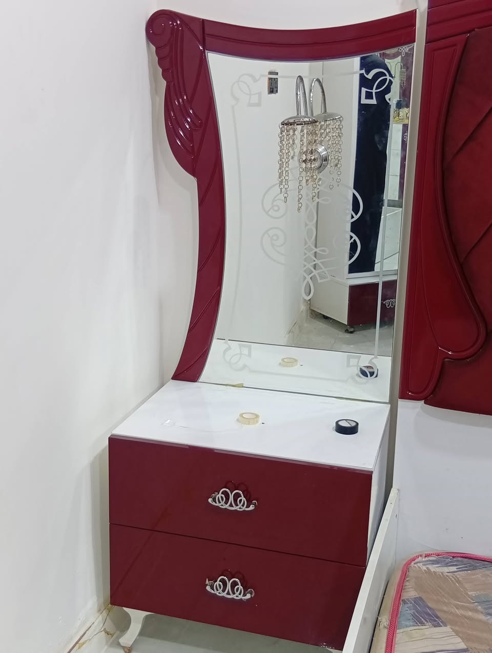 سلام عليكم غرفه نوم للبيع تركيه باب اولا ثكيله كلش نضيفة سعر 525بيه مجال
البصره ابو الخصيب حمدان 
***********
