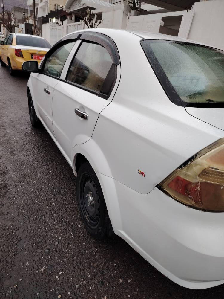 افیو 2011 مەکینە بچوک توماتیک ناو زەرد  4پارچەی هەیە بێ لێدران پێشو پشتی کەپسە من بە سەقفو حیزام دەی فرۆشم سەنەوی پلاستیکو پاکانەی هەولێری بەشەرتە چوار تاو ویلی نوێی بۆ بەستراوە شتێکی جوانو پاک ماوەتەوە مالی دۆستە رەقم موبایل  *********** وەتس ئەپ 
شوێن شەقلاوە أربيل, العراق
