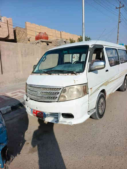 فتون موديل 2009سياره عليه غرامه 140الف مصفره هياءه مكينه حلو ه كير حداديه نص عمر ولمكينه بيه بلكات لو بخاخ فقط رقم بابل سعر 25وبيه مجال رقم احمر مداور تكاتب مكان طوريج ***********
