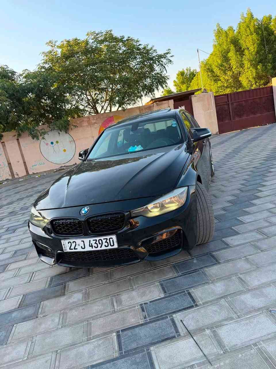 BMW
السلام عليكم حبايب 
موديل 2016 BMW
4 سلندر 2000 تون تيربو 
رقم ابيل شمالي
سنويه جديده 2028
كهربيات كلها شغاله 
تبريد ثلج 
اربعه جام كهرباء 
سياره فول 
قطعتين صبغ جاملغ خلفي كلير امريكا 
كير محرك صدر امامي خلفي شرط متصرف عليه فلس 
سياره نصبته حلوه متعوب عليه دوام بيت 
سعر :145 وبي مجال 
سياره موجوده بغداد 
*********** وتساب
