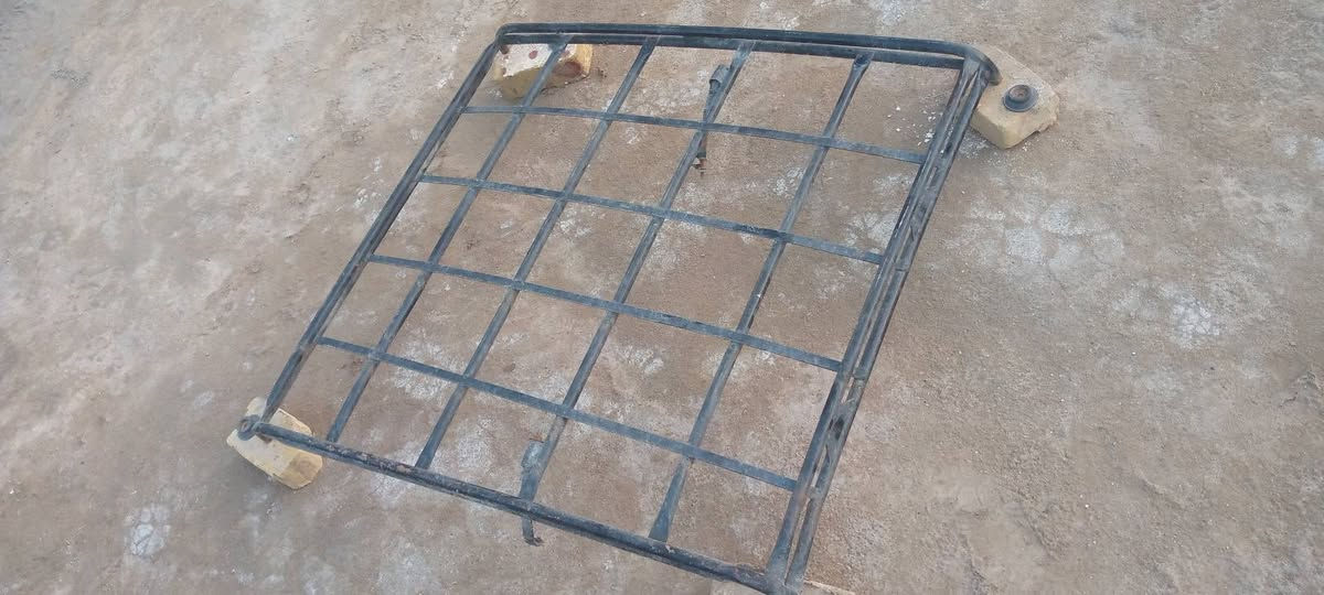 من رخصه مدير الكروب سوبايه  تفصال عوزها بس غسل للبيع ترهم جميع سيارات عدا السايبا سعرها 35مكان شطره اتصل على الرقم ***********
