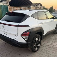 كونا 2024 دخول جديد محرك 2000 دوش اللون ابيض ثلجي  منفيست بأسمي مواصفا...