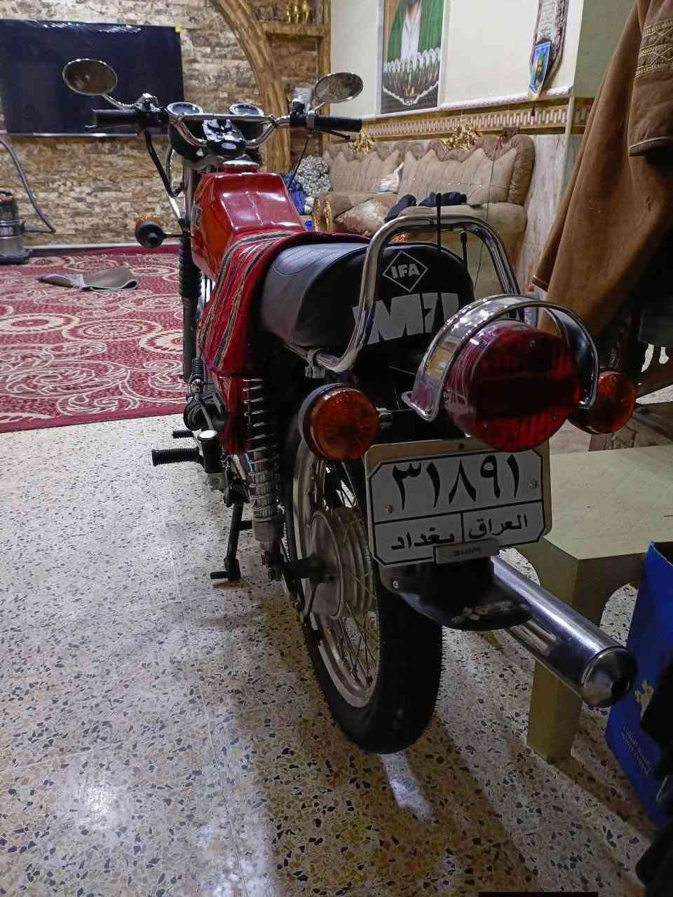 سلام عليكم ورحمه الله حبايب امزت 82 دراجه كله بلادي من طول للطول داينمو وارميجر بلاد  دراجه جديده حيل وكفاله عامه شراي يتصل أو مراوس بكولدن كون نضيفه واني بخدمة ***********
