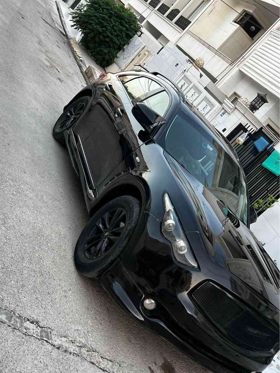 مرواس انفنتي fx 2009)(محرك V6 ((فول 1/1)

بيها 3صبغ ))*********** أربيل, العراق
