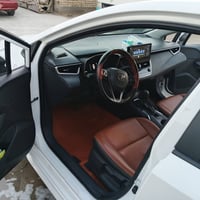 كورلا موديل 24 ماشيه 33 الف فول مواصفات داخل جلد والارضيه هم مسويها جل...
