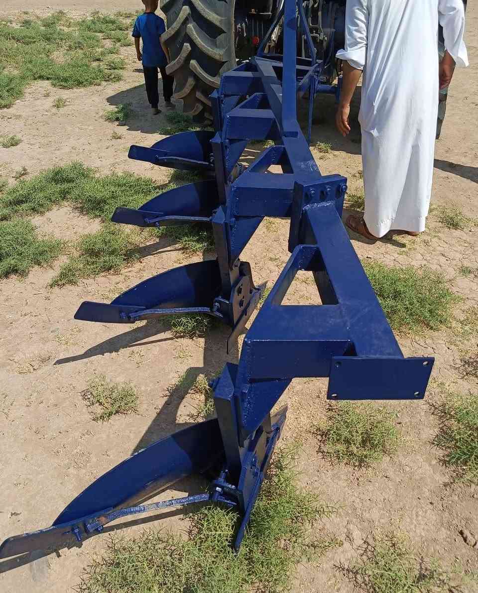 بسم الله الرحمن الرحيم
من رخصت ابو الكروب 
فدان للبيع اخو جديد مستخدم شي غليل 
العنوان صلاح الدين قضاء ضلوعيه 
رقم الهاتف ***********
***********
