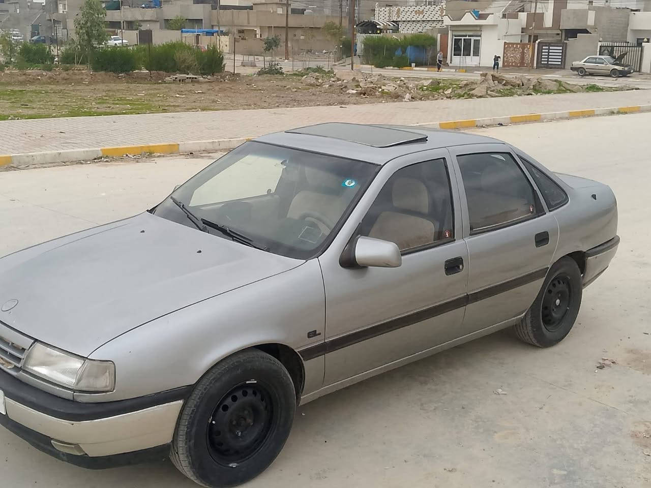 اوبل فكترا موديل92 مصبوغه جماليه بيها تصفيه شي قليل محرك18 اوتماتيك السياره اب اسمي شرط التحويل السعر 45 الاستفسار اتصل عل رقم ***********
