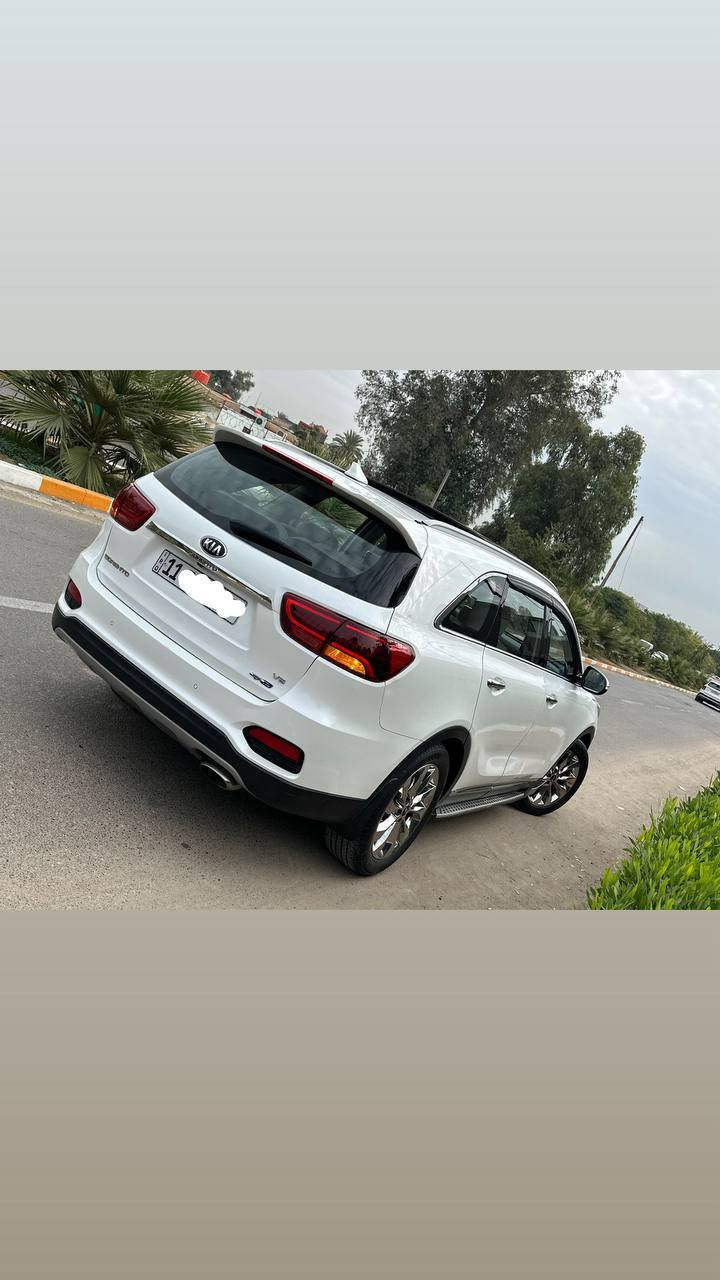 السلام عليكم سورنتو موديل 18 شكل ل20 موجود فديو موضح بي كل التفاصيل شراي شوف الفديو وتصل
خليجي 6 سلندر ماشيه 100 الف كيلو
رقم بغداد الجديد بسمي
هزه ورقم جديد
كير مكينه مكفول
صدر جديد
سياره جاهزه ع اخر حبايه بدون مصرف 
بنوراما نص مواصفات
مكان بغداد
السعر ب242 وبيها مجال حك الجيه
اتصال ع الرقم
***********
