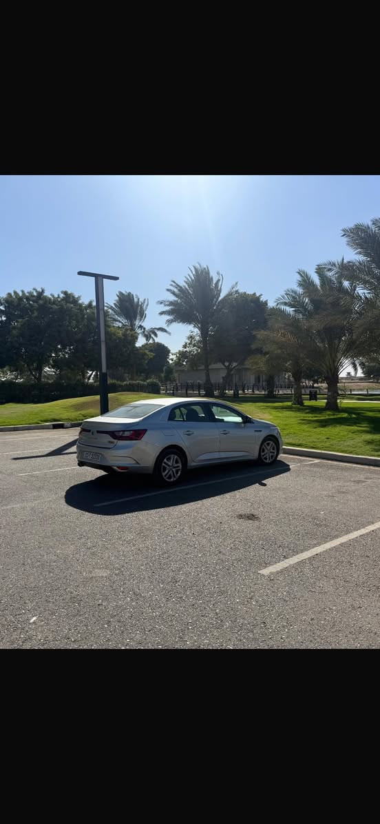 للبيع رينو ميكان 
موديل  2019 
سياره حره مداور ثاني يوم 
رقم بغداد 
لونها سلفر 
 

السياره مامتعوبه ابد ونضيفه كلش 
بلكات جدد يم شركة (بلادي )
حدادية بلاد مامبدله ونضيفه مامتعوبه 

شاشة اعطال 
شاشة ترحيب عد التشغيل والاطفاء
 تدفئة زجاج 
حساس كشنات 
حساس ضغط الاطاراة 
لد خلفي امامي ليزر 
كشاف ضباب 
مقابض اباوب داخل نيكل
مطعم الداخل بكاربون فايبر  
زجاج اوتو ٤ ابواب 
لايت عدسة عالي ناصي 
مانع انزلاق ذاتي 
جنطه بصمة+رمونت 

السعر :110

الاستفسار :***********
