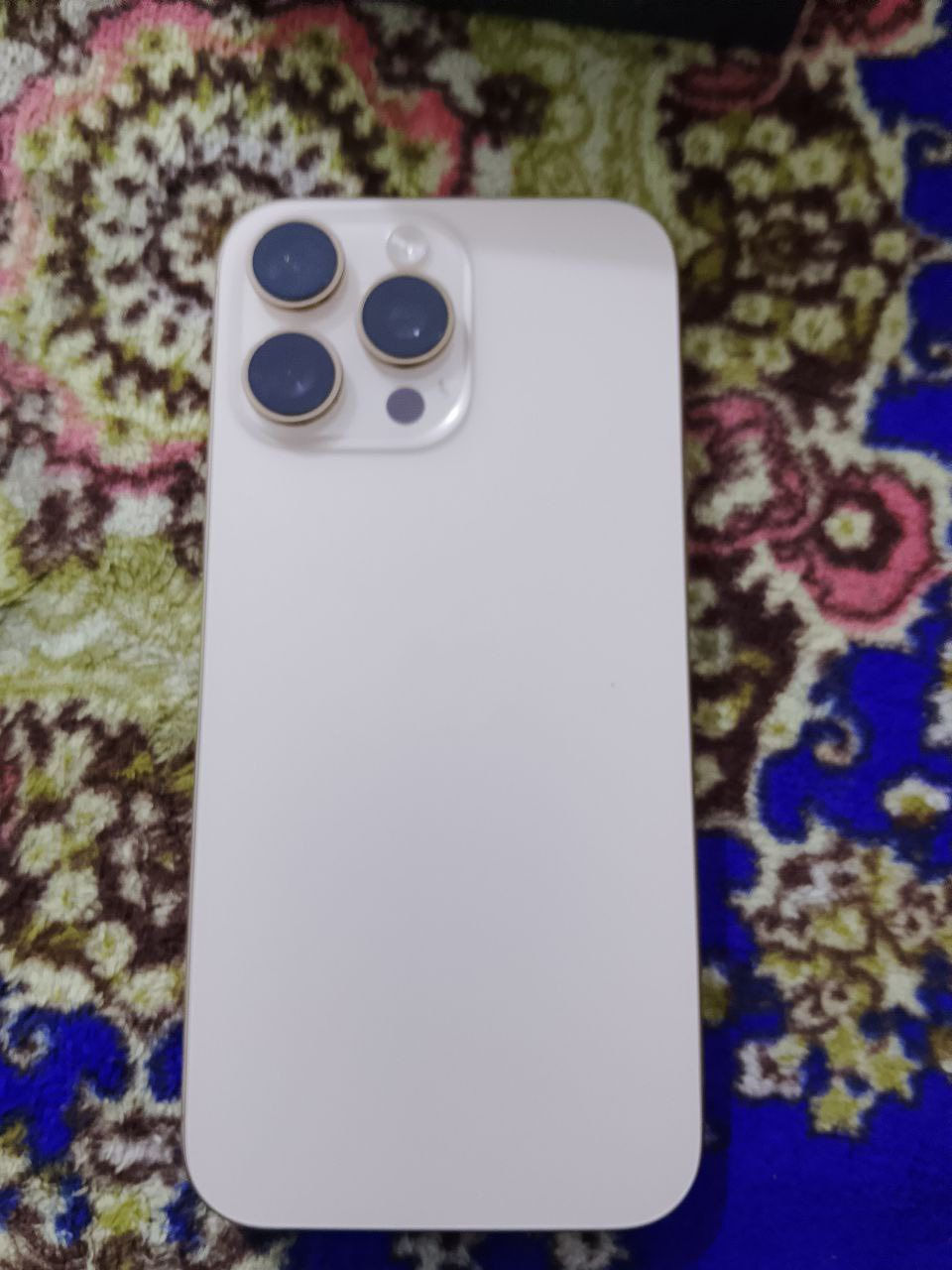 جهاز ١٦ برو ماكس 
ذاكره ٢٥٦
شرق اوسط ماستر
بطاريه ١٠٠
عدد الدورات ١٣٢
جهاز نضيف 
سعر ١٤٥٠
رقمي ***********
