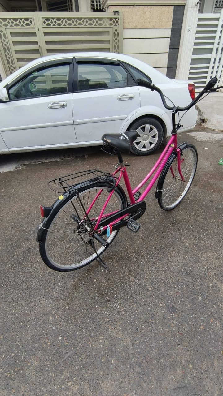 السلام عليكم باسكل للبيع حجم26نظيف   حي الجهاد شارع الشارقة والتواصل على هذا الرقم *********** السعر 95وبي مجال❤
