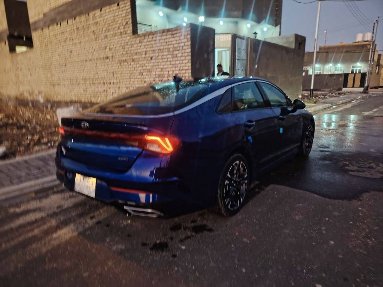 K5
موديل 2021 فول موصفات فئة GT وارد امريكي ممشى 178الف  السعر 125بيه مجال بسيط
الرقم لتواصل : ***********
