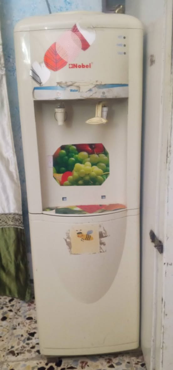 مجمده تشتغل وتفصل ماعرف شبيه سعره ٥٠ براد مي شغال فول بورده سعره60اتصل على الرقم *********** كرغوليه مكاني
