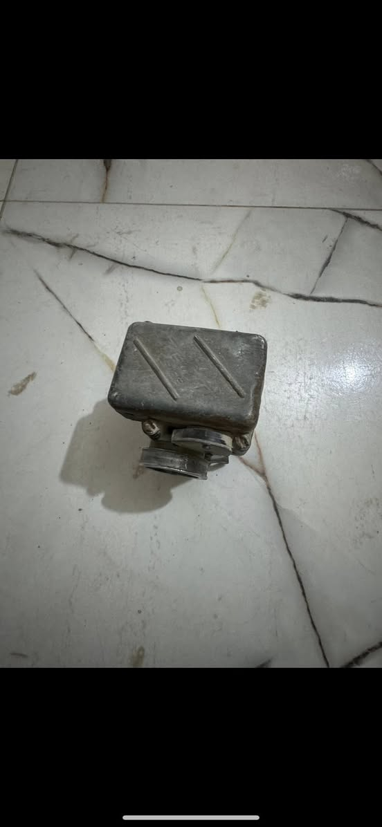 متوفر قطع غيار نضاف كلش تراب هذا عليهن جوه السوكك✨08 واكو بعد هواي غراض


**إذا كنت صاحب هذا الإعلان وتريد حذفه لأي سبب، رجاءا أرسل رسالة إلى الدعم الفني**