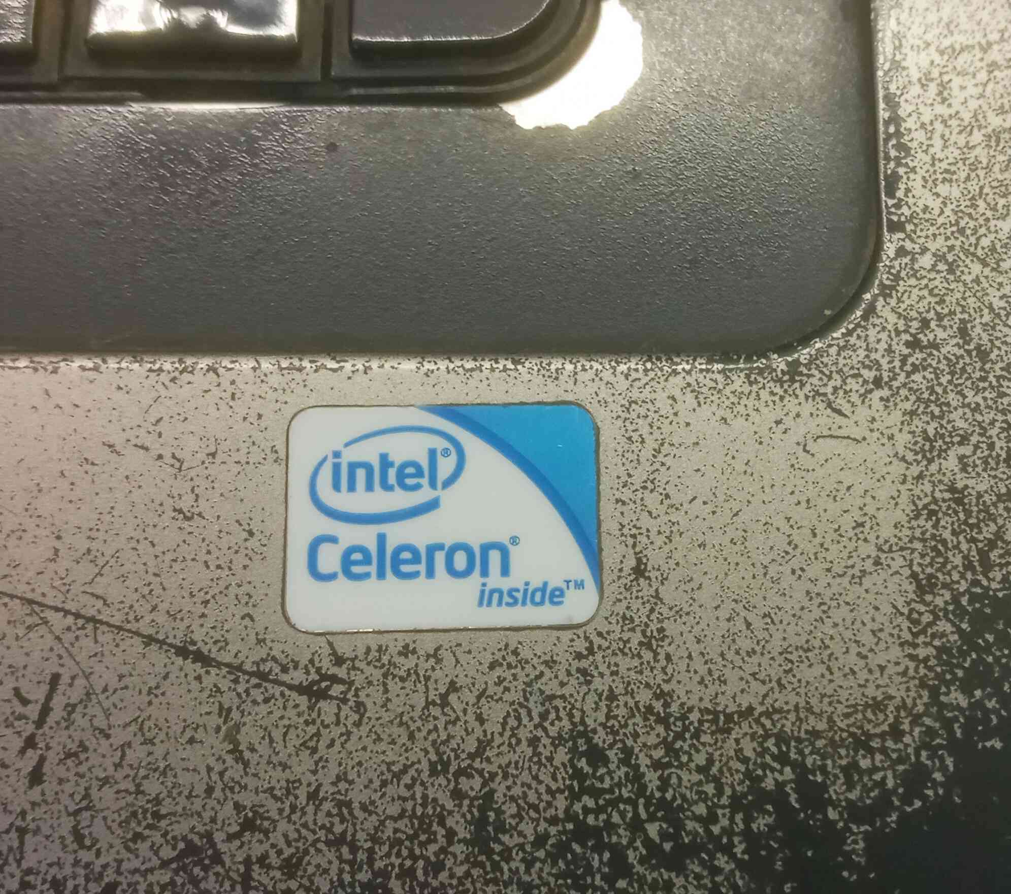 للبيع لابتوب hp مواصفات بلصور السعر 80 مع توصيل


**إذا كنت صاحب هذا الإعلان وتريد حذفه لأي سبب، رجاءا أرسل رسالة إلى الدعم الفني**