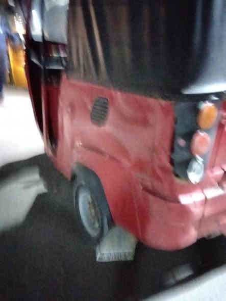 بياجو للبيع أوراق كامله مكفوله من كلشي تكتك حلوه وناعمه تجي اشوفهه احله من الصور سعر مليونين وكلثميه وبيهه مجال للطيبين رقم تلفون *********** بي واتساب
