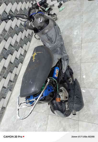 دراجه ماكس منغولي حربي ما مفتوحه اللبيع نكره سلف كهربائيات شغاله السعر خاص او تصل ***********
