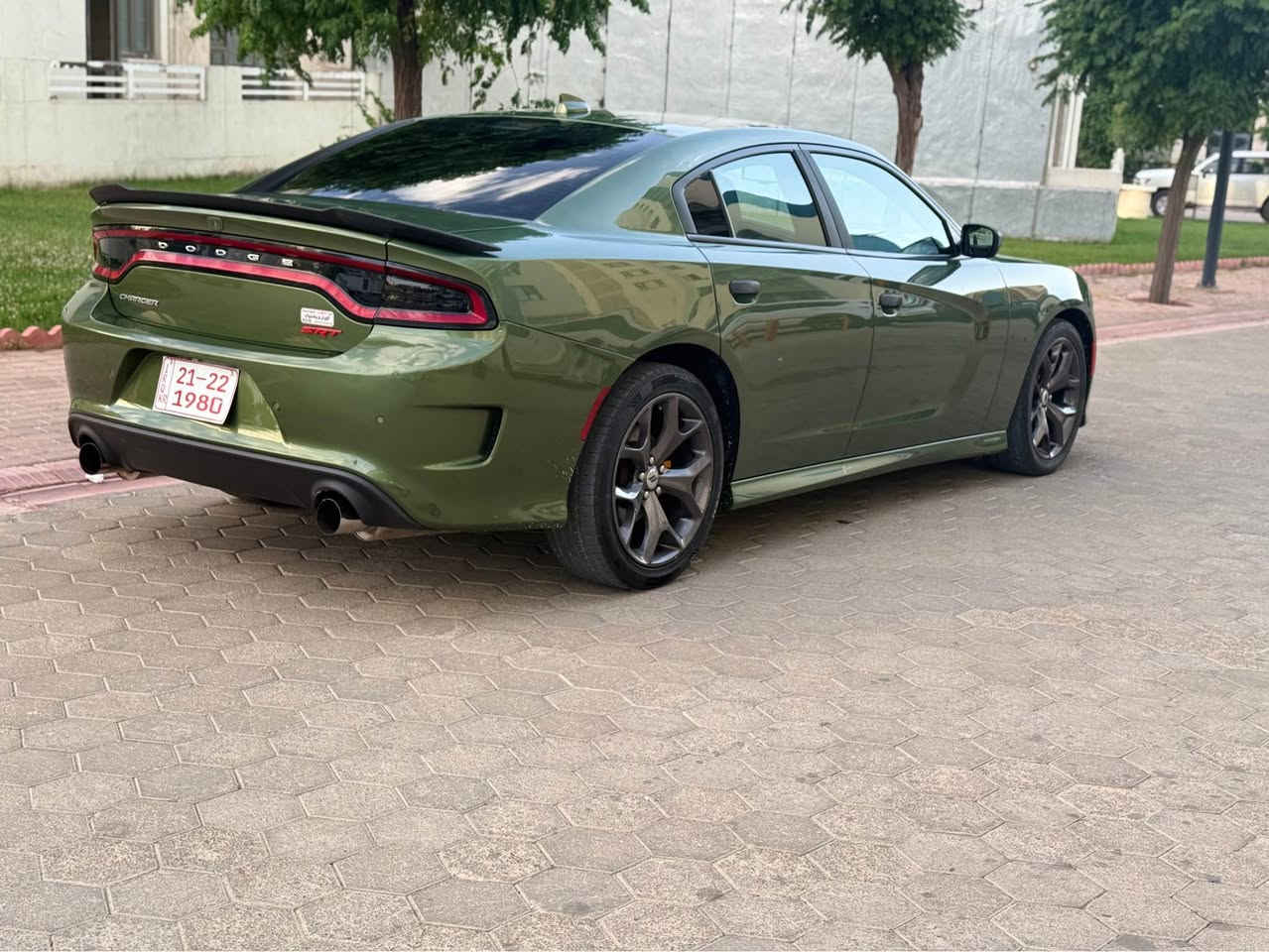 dodge charger gt 2019
دۆج چارجه‌ر ٢٠١٩ GT ساخ كۆدی بۆ كراوه‌ ٤ پارچه‌ی  كلێری ئه‌مریكایه‌ بێ ناو گرتن زۆۆر بێ كێشه‌یه‌ تایه‌و پێشو دوای تازه‌یه‌ ساڵه‌نساكانی به‌ كۆنترۆل كاتم ئه‌بێت مه‌كینه‌ی نه‌كراوه‌وته‌وه‌ شاشه‌ گه‌وره‌ ته‌برید سارد و گه‌رم شاشه‌گه‌وره‌ كوشن هیته‌ر سوكان هیته‌ر ته‌برید ده‌بڵ زۆن كامێره‌ شه‌خال 
بلوتوز زۆر مواسه‌فاتی تر بۆنیته‌كه‌ی په‌ڵه‌یه‌ك ساردی هه‌یه‌
  
نرخ :١٢٥ مه‌جال گۆرینه‌وه‌ش ئه‌كه‌م به‌ شتێك به‌ دڵم بێت
*********** السليمانية, العراق
