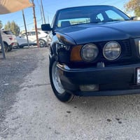 للبيع سياره bmw موديل 1991 حجم 520i وارد الماني بجم عريض فول كير عادي ...