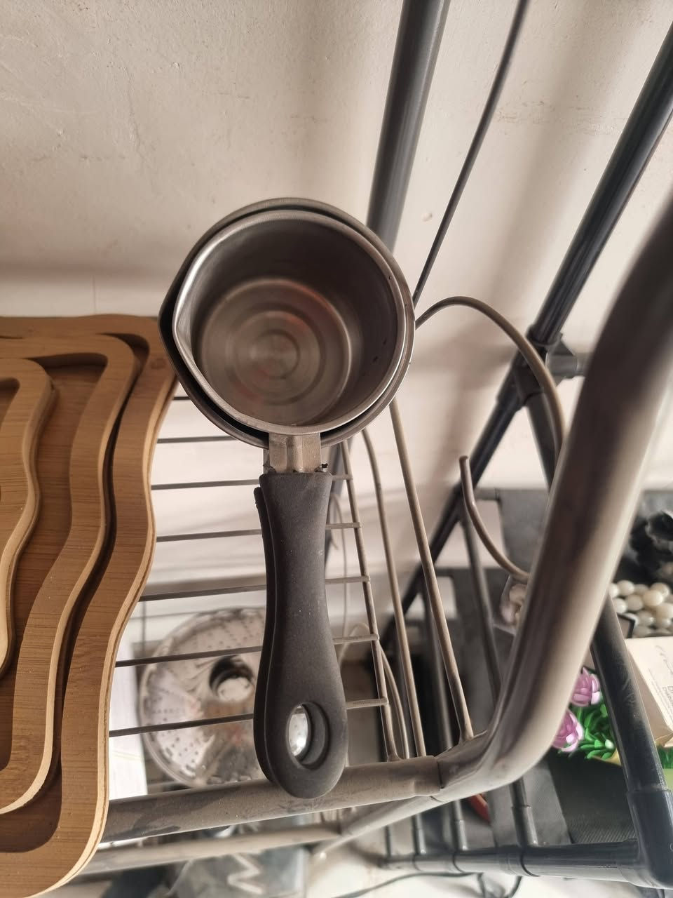 مجموعه غراض امزون باقي للبيع كلشي بسعر مناسب
***********
