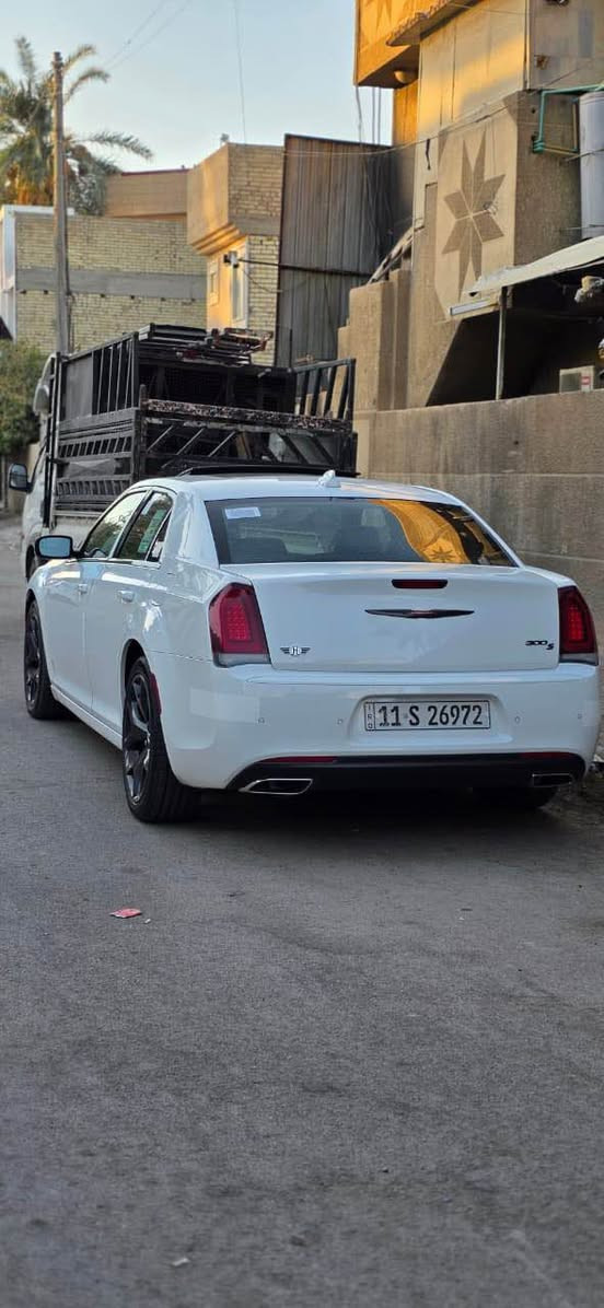 اوباما S300 وارد امريكي 2022
ماشيه 40 قابله للزياده 
رقم بغداد كفاله
السيارة تقرير 
مكفولة من الضربه والتبديل والصبغ
فول مواصفات
بانوراما
رادار جانبي
ويل 20 
كشنات جلد تدفئه
معروفة مواصفات S
السعر 335 ورقه او بيها مجال 
*********** للتواصل بغداد, العراق
