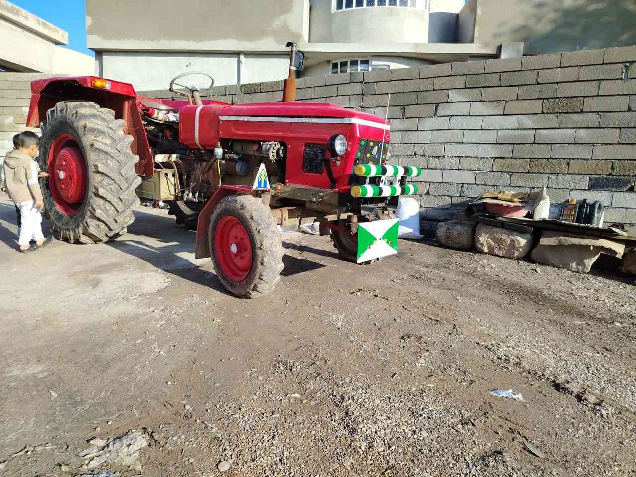 عنتر 71 للبيع موديل 86 السعر اتصل  ***********
