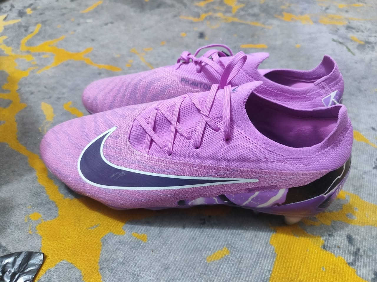 قياس 44 
توصيل موجود


**إذا كنت صاحب هذا الإعلان وتريد حذفه لأي سبب، رجاءا أرسل رسالة إلى الدعم الفني**